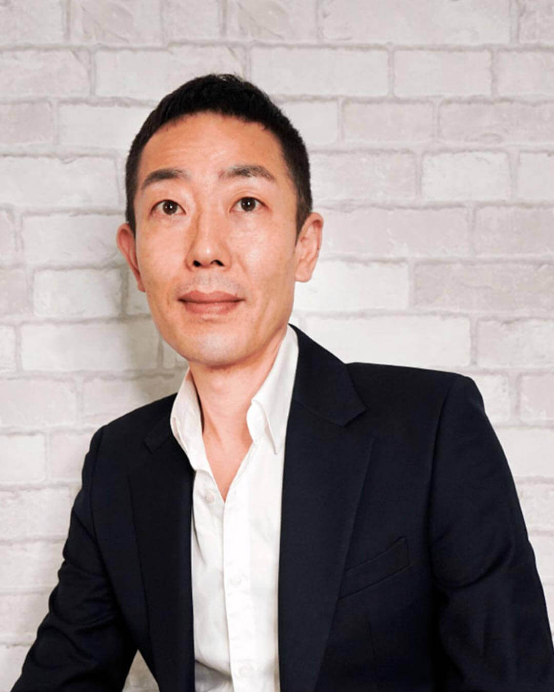 매니저 Chris