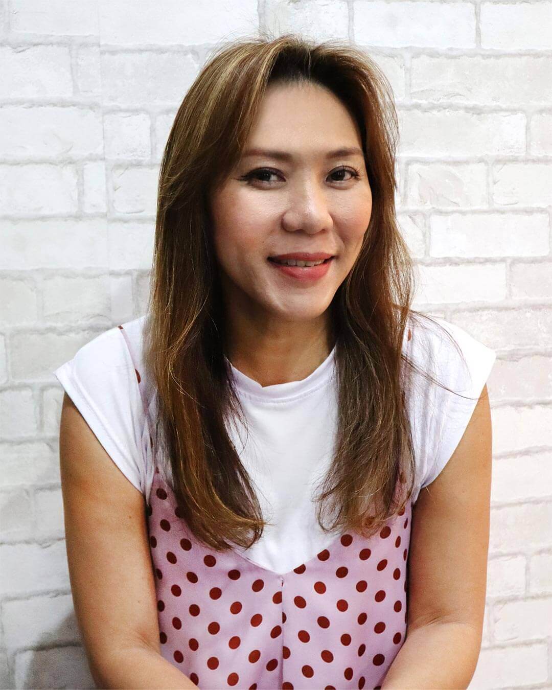 시니어 스타일리스트 Esther